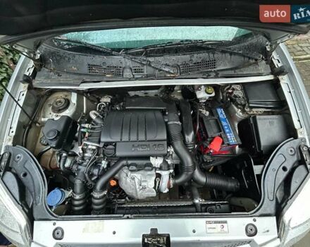 Сірий Сітроен Берлінго, об'ємом двигуна 1.6 л та пробігом 179 тис. км за 2000 $, фото 13 на Automoto.ua