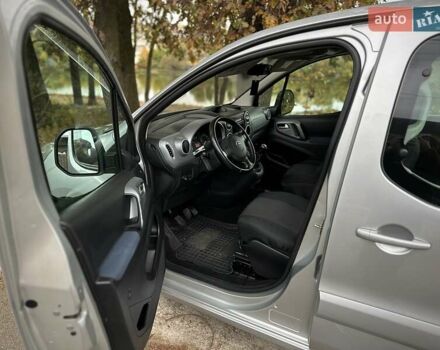 Серый Ситроен Берлинго, объемом двигателя 1.6 л и пробегом 251 тыс. км за 7499 $, фото 30 на Automoto.ua