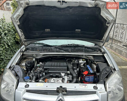 Сірий Сітроен Берлінго, об'ємом двигуна 1.6 л та пробігом 179 тис. км за 2000 $, фото 16 на Automoto.ua