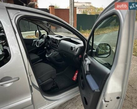 Серый Ситроен Берлинго, объемом двигателя 1.6 л и пробегом 251 тыс. км за 7499 $, фото 35 на Automoto.ua