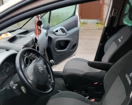 Серый Ситроен Берлинго, объемом двигателя 1.6 л и пробегом 304 тыс. км за 6750 $, фото 6 на Automoto.ua