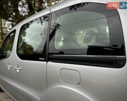 Серый Ситроен Берлинго, объемом двигателя 1.6 л и пробегом 251 тыс. км за 7499 $, фото 29 на Automoto.ua
