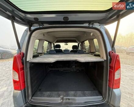 Серый Ситроен Берлинго, объемом двигателя 1.6 л и пробегом 255 тыс. км за 5699 $, фото 22 на Automoto.ua