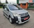 Серый Ситроен Берлинго, объемом двигателя 1.6 л и пробегом 180 тыс. км за 7600 $, фото 1 на Automoto.ua