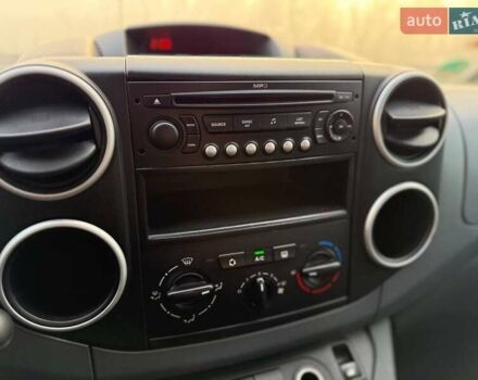 Серый Ситроен Берлинго, объемом двигателя 1.6 л и пробегом 255 тыс. км за 5699 $, фото 13 на Automoto.ua