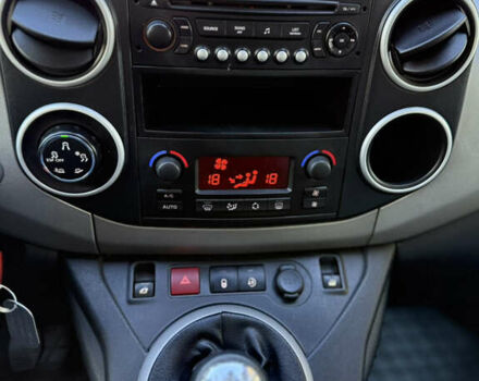 Ситроен Берлинго 2010 в Николаеве на Automoto.ua Серый Ситроен Берлинго, объемом двигателя 1.56 л и пробегом 240 тыс. км за 7999 $, фото 11 на Automoto.ua