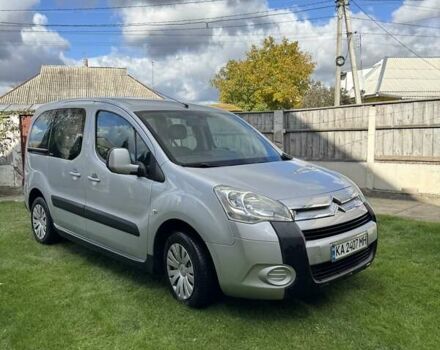 Сітроен Берлінго 2010 у Києві на Automoto.ua Сірий Сітроен Берлінго, об'ємом двигуна 1.6 л та пробігом 212 тис. км за 7099 $, фото 2 на Automoto.ua