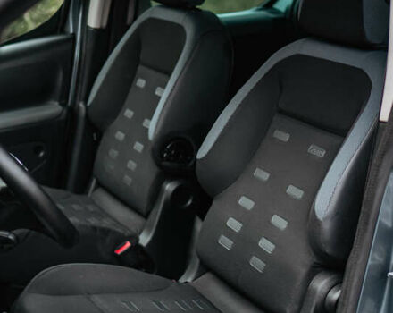 Ситроен Берлинго 2010 в Бурштыне на Automoto.ua Серый Ситроен Берлинго, объемом двигателя 1.6 л и пробегом 226 тыс. км за 7200 $, фото 27 на Automoto.ua