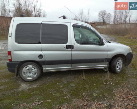 Сірий Сітроен Берлінго, об'ємом двигуна 1.56 л та пробігом 280 тис. км за 4499 $, фото 7 на Automoto.ua