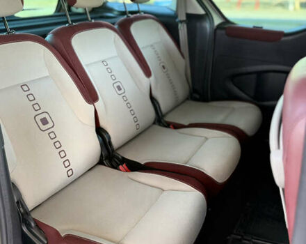 Ситроен Берлинго 2010 в Николаеве на Automoto.ua Серый Ситроен Берлинго, объемом двигателя 1.56 л и пробегом 240 тыс. км за 7999 $, фото 9 на Automoto.ua