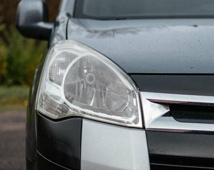 Ситроен Берлинго 2010 в Бурштыне на Automoto.ua Серый Ситроен Берлинго, объемом двигателя 1.6 л и пробегом 226 тыс. км за 7200 $, фото 4 на Automoto.ua