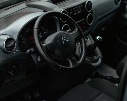 Ситроен Берлинго 2010 в Бурштыне на Automoto.ua Серый Ситроен Берлинго, объемом двигателя 1.6 л и пробегом 226 тыс. км за 7200 $, фото 20 на Automoto.ua