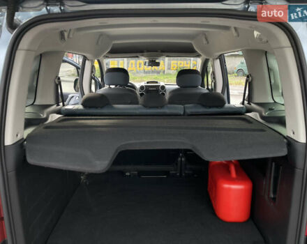 Серый Ситроен Берлинго, объемом двигателя 1.6 л и пробегом 103 тыс. км за 9900 $, фото 27 на Automoto.ua