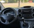 Серый Ситроен Берлинго, объемом двигателя 1.56 л и пробегом 250 тыс. км за 6600 $, фото 62 на Automoto.ua