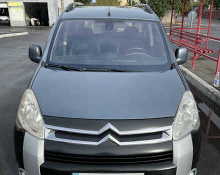 Серый Ситроен Берлинго, объемом двигателя 1.6 л и пробегом 103 тыс. км за 9900 $, фото 1 на Automoto.ua