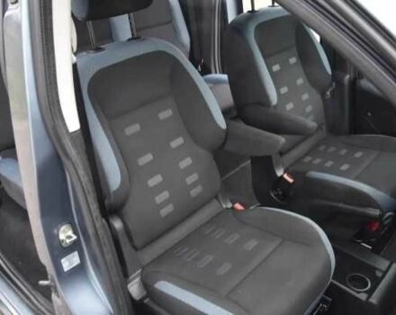 Серый Ситроен Берлинго, объемом двигателя 1.6 л и пробегом 206 тыс. км за 6300 $, фото 14 на Automoto.ua