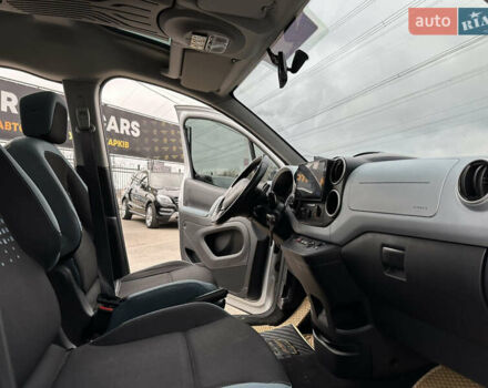 Серый Ситроен Берлинго, объемом двигателя 1.6 л и пробегом 227 тыс. км за 8700 $, фото 19 на Automoto.ua