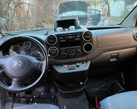 Сірий Сітроен Берлінго, об'ємом двигуна 1.56 л та пробігом 235 тис. км за 5000 $, фото 41 на Automoto.ua