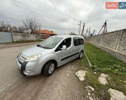Серый Ситроен Берлинго, объемом двигателя 1.56 л и пробегом 172 тыс. км за 9400 $, фото 14 на Automoto.ua