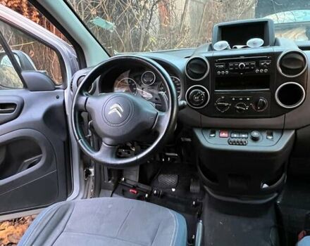 Сірий Сітроен Берлінго, об'ємом двигуна 1.56 л та пробігом 235 тис. км за 5000 $, фото 39 на Automoto.ua