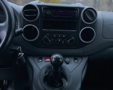 Серый Ситроен Берлинго, объемом двигателя 0 л и пробегом 213 тыс. км за 6700 $, фото 9 на Automoto.ua