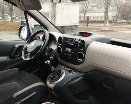 Серый Ситроен Берлинго, объемом двигателя 1.56 л и пробегом 278 тыс. км за 8600 $, фото 7 на Automoto.ua