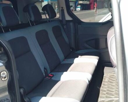 Серый Ситроен Берлинго, объемом двигателя 1.56 л и пробегом 260 тыс. км за 8000 $, фото 5 на Automoto.ua