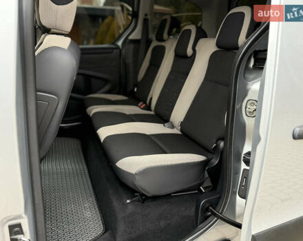 Серый Ситроен Берлинго, объемом двигателя 1.6 л и пробегом 175 тыс. км за 9700 $, фото 10 на Automoto.ua