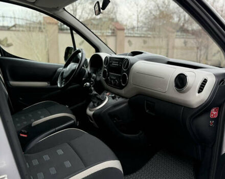 Серый Ситроен Берлинго, объемом двигателя 1.6 л и пробегом 175 тыс. км за 9700 $, фото 11 на Automoto.ua