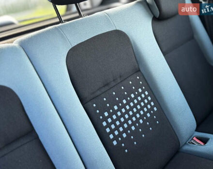 Серый Ситроен Берлинго, объемом двигателя 1.6 л и пробегом 206 тыс. км за 9700 $, фото 59 на Automoto.ua