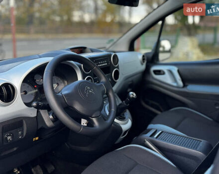 Серый Ситроен Берлинго, объемом двигателя 1.6 л и пробегом 206 тыс. км за 9700 $, фото 31 на Automoto.ua