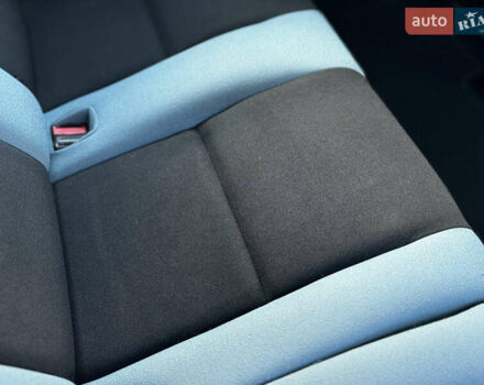 Серый Ситроен Берлинго, объемом двигателя 1.6 л и пробегом 206 тыс. км за 9700 $, фото 58 на Automoto.ua