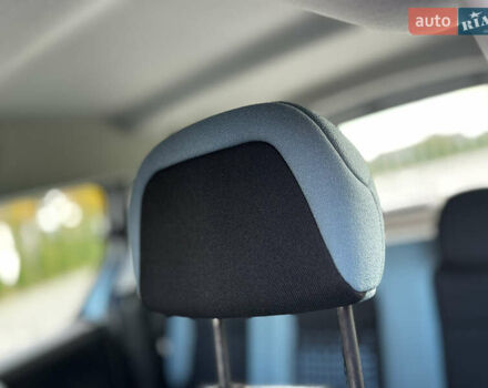 Серый Ситроен Берлинго, объемом двигателя 1.6 л и пробегом 206 тыс. км за 9700 $, фото 34 на Automoto.ua