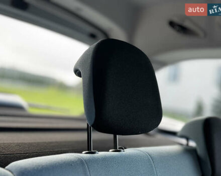 Серый Ситроен Берлинго, объемом двигателя 1.6 л и пробегом 206 тыс. км за 9700 $, фото 60 на Automoto.ua