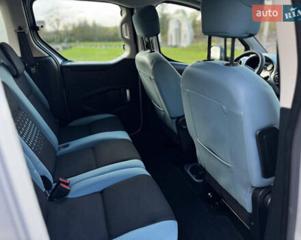 Серый Ситроен Берлинго, объемом двигателя 1.6 л и пробегом 206 тыс. км за 9700 $, фото 55 на Automoto.ua