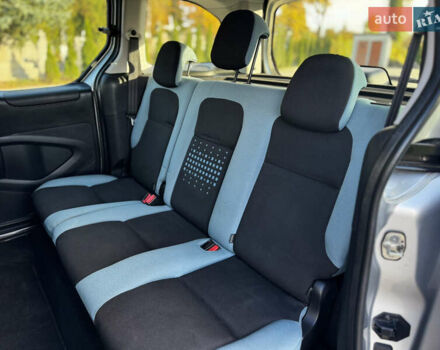 Серый Ситроен Берлинго, объемом двигателя 1.6 л и пробегом 206 тыс. км за 9700 $, фото 62 на Automoto.ua