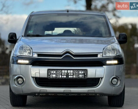 Серый Ситроен Берлинго, объемом двигателя 1.6 л и пробегом 206 тыс. км за 9700 $, фото 3 на Automoto.ua