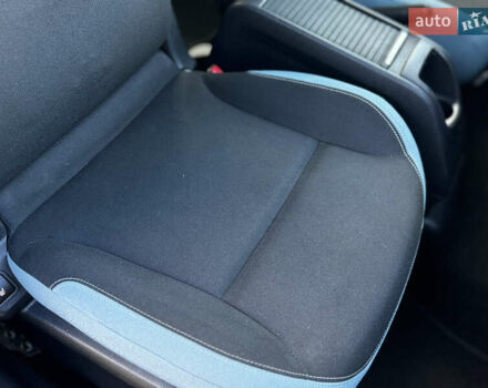 Серый Ситроен Берлинго, объемом двигателя 1.6 л и пробегом 206 тыс. км за 9700 $, фото 45 на Automoto.ua