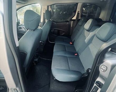 Сірий Сітроен Берлінго, об'ємом двигуна 1.6 л та пробігом 213 тис. км за 11000 $, фото 13 на Automoto.ua