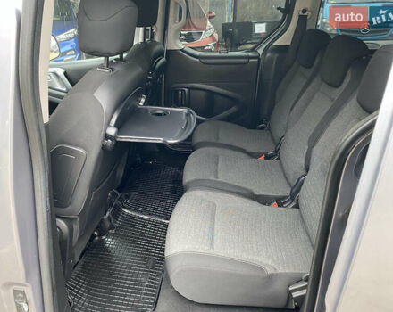 Серый Ситроен Берлинго, объемом двигателя 1.6 л и пробегом 239 тыс. км за 10900 $, фото 21 на Automoto.ua