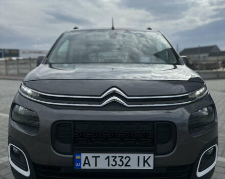 Серый Ситроен Берлинго, объемом двигателя 1.5 л и пробегом 161 тыс. км за 16225 $, фото 4 на Automoto.ua