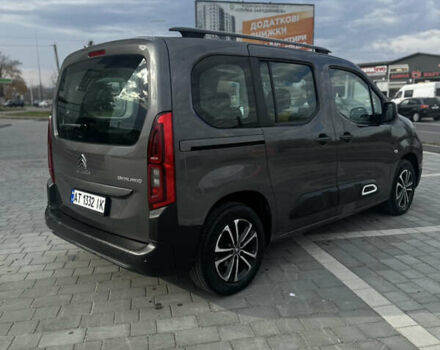 Серый Ситроен Берлинго, объемом двигателя 1.5 л и пробегом 161 тыс. км за 16225 $, фото 8 на Automoto.ua