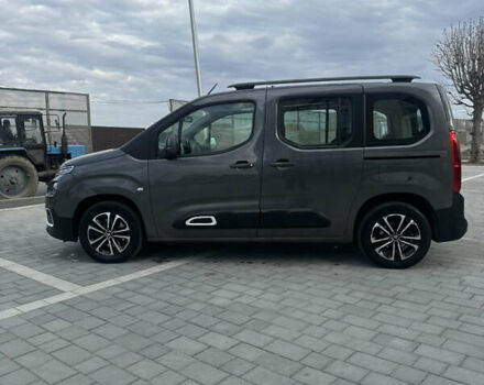Серый Ситроен Берлинго, объемом двигателя 1.5 л и пробегом 161 тыс. км за 16225 $, фото 1 на Automoto.ua