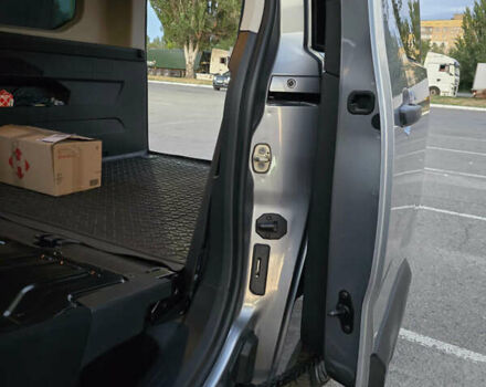 Серый Ситроен Берлинго, объемом двигателя 1.6 л и пробегом 93 тыс. км за 19999 $, фото 20 на Automoto.ua