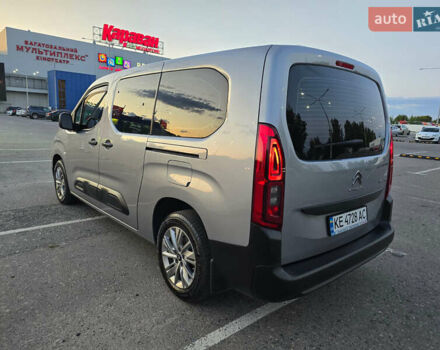 Серый Ситроен Берлинго, объемом двигателя 1.6 л и пробегом 93 тыс. км за 19999 $, фото 26 на Automoto.ua