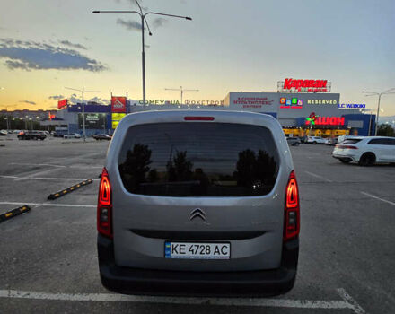 Серый Ситроен Берлинго, объемом двигателя 1.6 л и пробегом 93 тыс. км за 19999 $, фото 8 на Automoto.ua