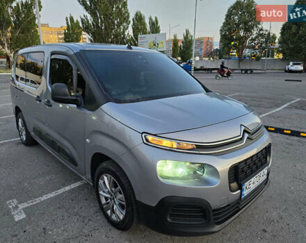 Серый Ситроен Берлинго, объемом двигателя 1.6 л и пробегом 93 тыс. км за 19999 $, фото 27 на Automoto.ua