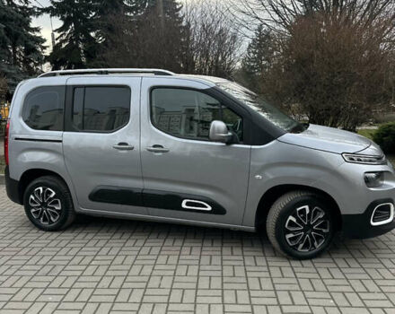 Сірий Сітроен Берлінго, об'ємом двигуна 1.5 л та пробігом 180 тис. км за 15999 $, фото 13 на Automoto.ua