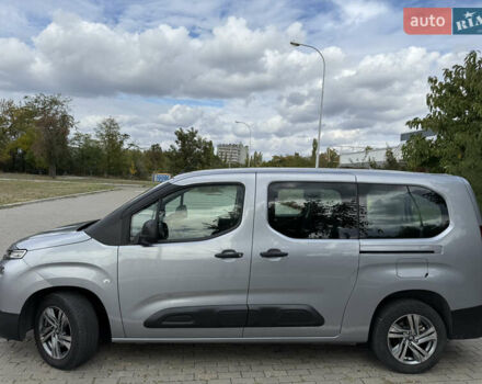 Серый Ситроен Берлинго, объемом двигателя 1.56 л и пробегом 27 тыс. км за 20999 $, фото 5 на Automoto.ua