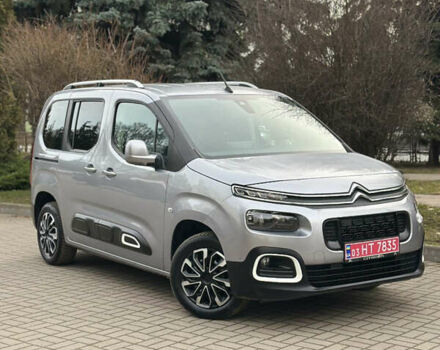 Сірий Сітроен Берлінго, об'ємом двигуна 1.5 л та пробігом 180 тис. км за 15999 $, фото 8 на Automoto.ua